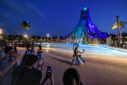 Universal Epic Universe new park opening in Florida