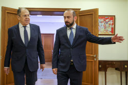 Foreign ministers of Russia and Armenia meet in Yerevan