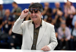 Un Simple Accident - Photocall - 78th Cannes Film Festival