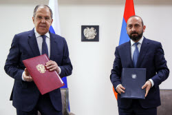Russian Foreign Minister Lavrov on working visit to Yerevan
