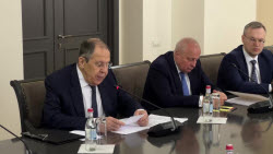 VIDEO. Russian Foreign Minister Lavrov on working visit to Yerevan