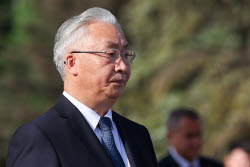 Chinese delegation in Victory Park in Kazan, Russia