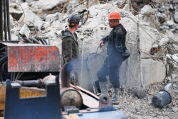 Bridge over Lugan River under construction in Lugansk