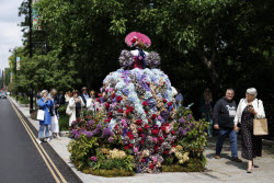 Цветочный фестиваль Chelsea in Bloom на западе Лондона