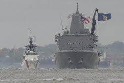 Неделя флота США стартовала в Нью-Йорке