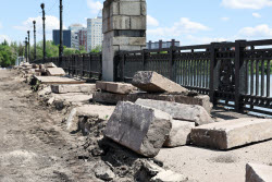 Bridge under repair in Donetsk