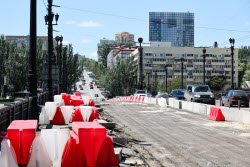 Bridge under repair in Donetsk