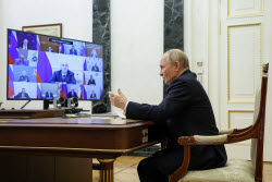 Совещание президента РФ Путина с членами Правительства РФ