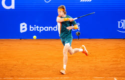 Теннисный турнир ATP 500 в Гамбурге, четвертьфинал: Андрей Рублев (Россия) - Лучано Дардери (Италия) - 6:1, 3:6, 6:3
