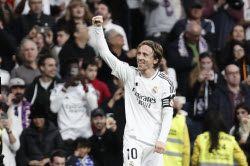 Luka Modric announces that he will leave Real Madrid