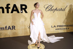 Гала-вечер amfAR в рамках 78-го Каннского кинофестиваля