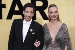 Гала-вечер amfAR в рамках 78-го Каннского кинофестиваля