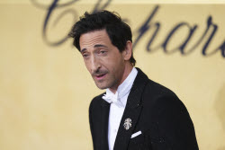 Гала-вечер amfAR в рамках 78-го Каннского кинофестиваля