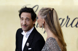 Гала-вечер amfAR в рамках 78-го Каннского кинофестиваля