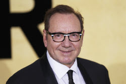 Гала-вечер amfAR в рамках 78-го Каннского кинофестиваля