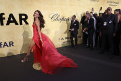 Гала-вечер amfAR в рамках 78-го Каннского кинофестиваля