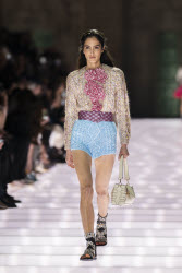 Louis Vuitton Cruise 2026 Runway - Avignon