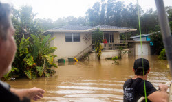 Port Macquarie locals deliver aid amid east coast flooding in Australia