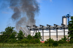 Fire at recycling center in Dresden