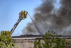Fire at recycling center in Dresden