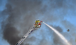 Fire at recycling center in Dresden