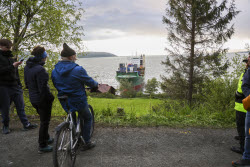 Container ship runs aground in Trondheimsfjord
