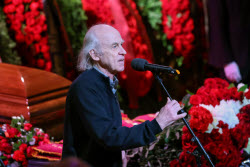 Farewell to Bolshoi Ballet choreographer Yuri Grigorovich in Moscow