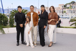 France Cannes 2025 Woman and Child Photo Call