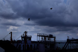 India issues Red Alert over Cyclone Shakti