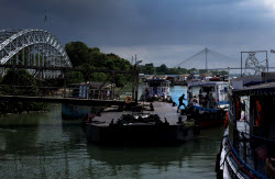 India issues Red Alert over Cyclone Shakti