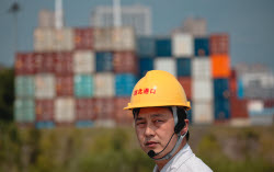Yangluo port in Wuhan: gateway to the sea