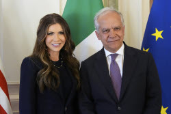 Italy US Noem