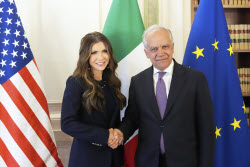 Italy US Noem