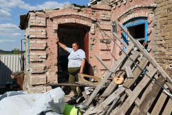 (+VIDEO) Situation in Maryinka, Donetsk People's Republic