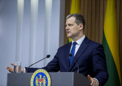 Lithuanian prime minister Gintautas Paluckas visits Moldova