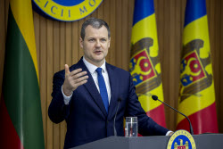 Lithuanian prime minister Gintautas Paluckas visits Moldova