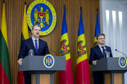 Lithuanian prime minister Gintautas Paluckas visits Moldova