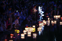Water lantern festival in Moscow