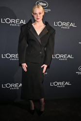 Cannes L Oreal Lights On Women Worth Award