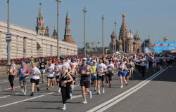Всероссийский полумарафон "ЗаБег.РФ" в Москве