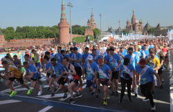 Всероссийский полумарафон "ЗаБег.РФ" в Москве