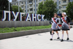 Last Bell ceremony for school leavers in Lugansk