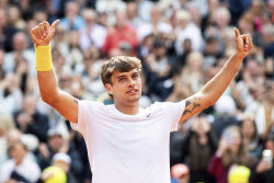 Теннисный турнир ATP 500 в Гамбурге, финал: Андрей Рублев (Россия) - Флавио Коболли (Италия) - 2:6, 4:6
