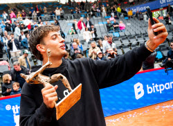 Теннисный турнир ATP 500 в Гамбурге, финал: Андрей Рублев (Россия) - Флавио Коболли (Италия) - 2:6, 4:6
