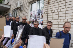 Russia Ukraine Prisoners