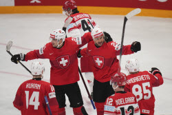 2025 IIHF Ice Hockey World Championship semi-finals - Switzerland vs Denmark