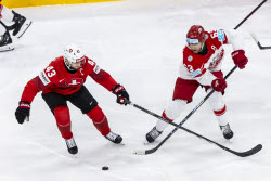 2025 IIHF Ice Hockey World Championship semi-finals - Switzerland vs Denmark