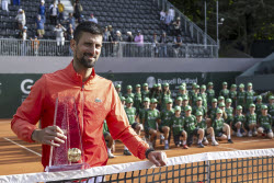 Теннисный турнир Geneva Open, финал: Хуберт Хуркач (Польша) - Новак Джокович (Сербия) - 7:5, 6:7 (2:7), 6:7 (2:7)