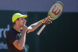 Теннисный турнир Geneva Open, финал: Хуберт Хуркач (Польша) - Новак Джокович (Сербия) - 7:5, 6:7 (2:7), 6:7 (2:7)