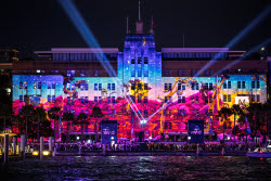 Ежегодный фестиваль музыки и света Vivid Sydney 2025 в Сиднее